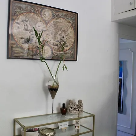 Damaky2 Apartment *